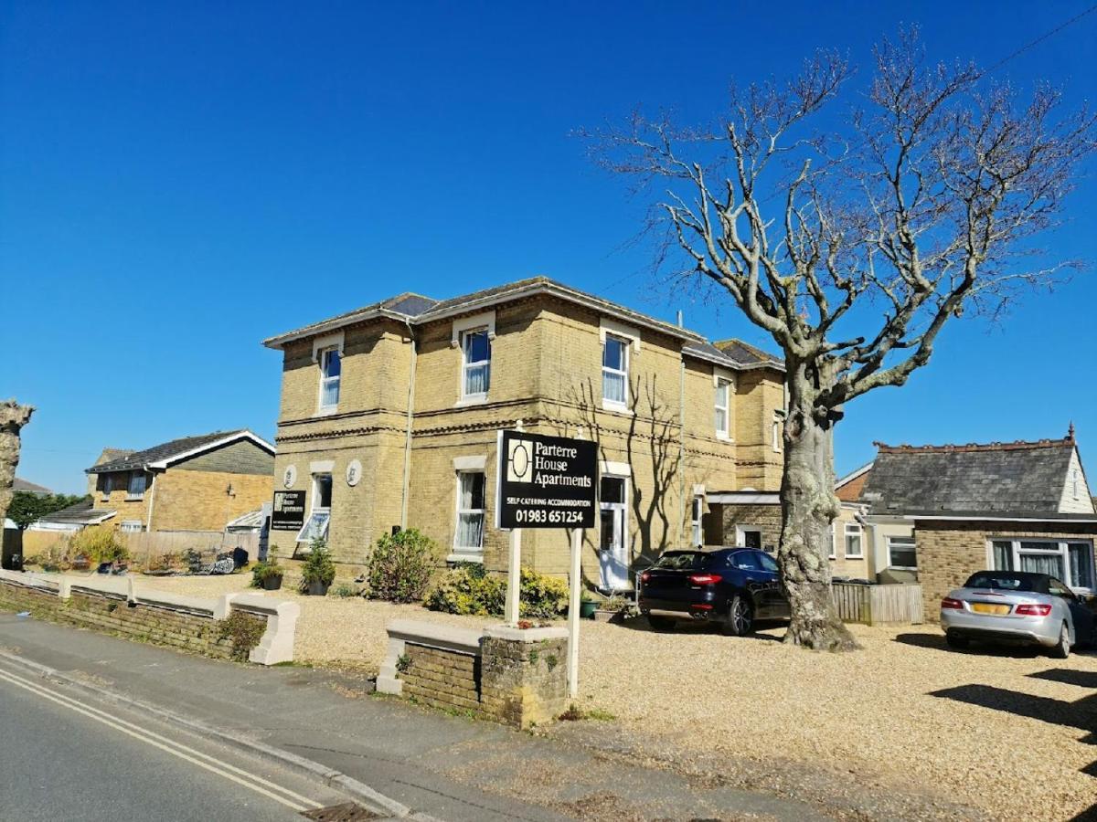 Parterre Holiday Apartments Sandown Exterior photo